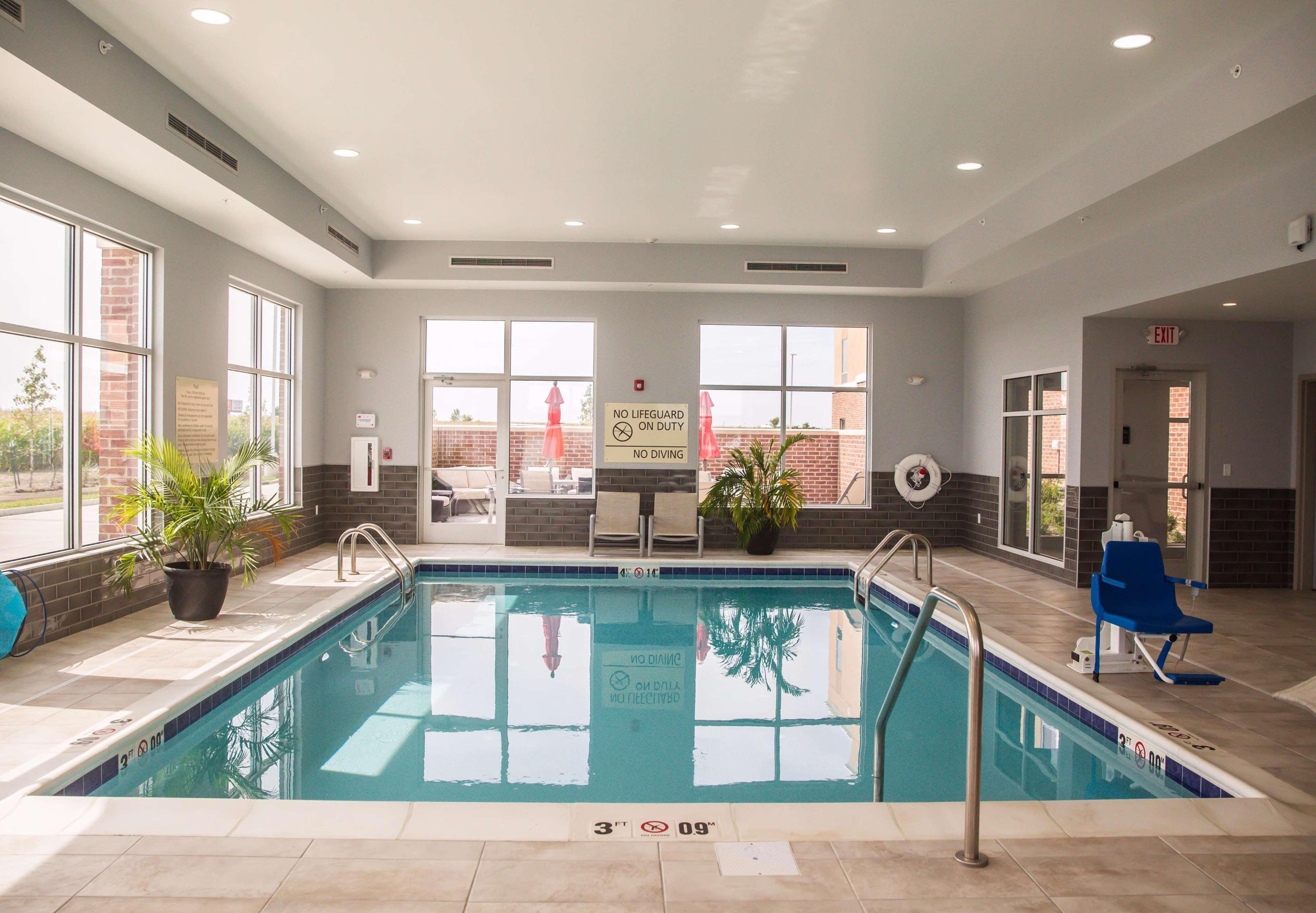 Hampton Inn-Pontiac Exteriör bild